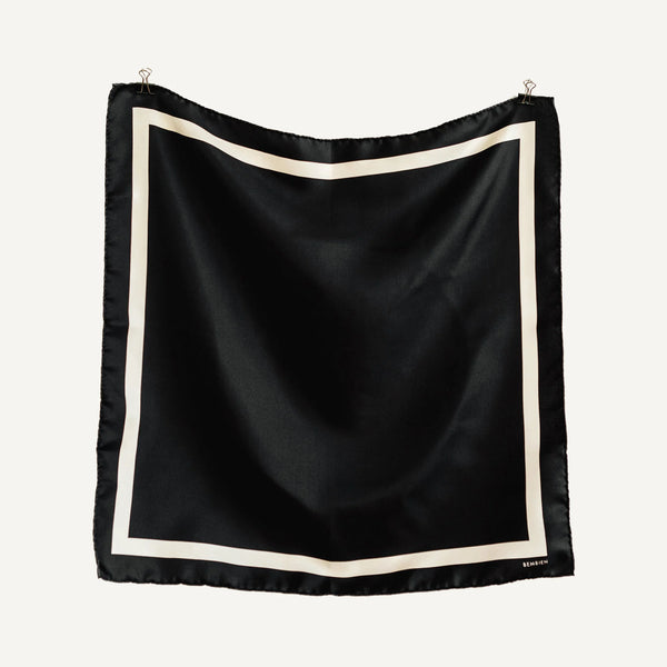 Simone Scarf