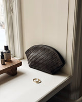 Elin Pouch