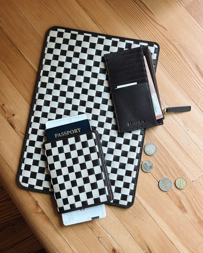 Lia Laptop Case - Check