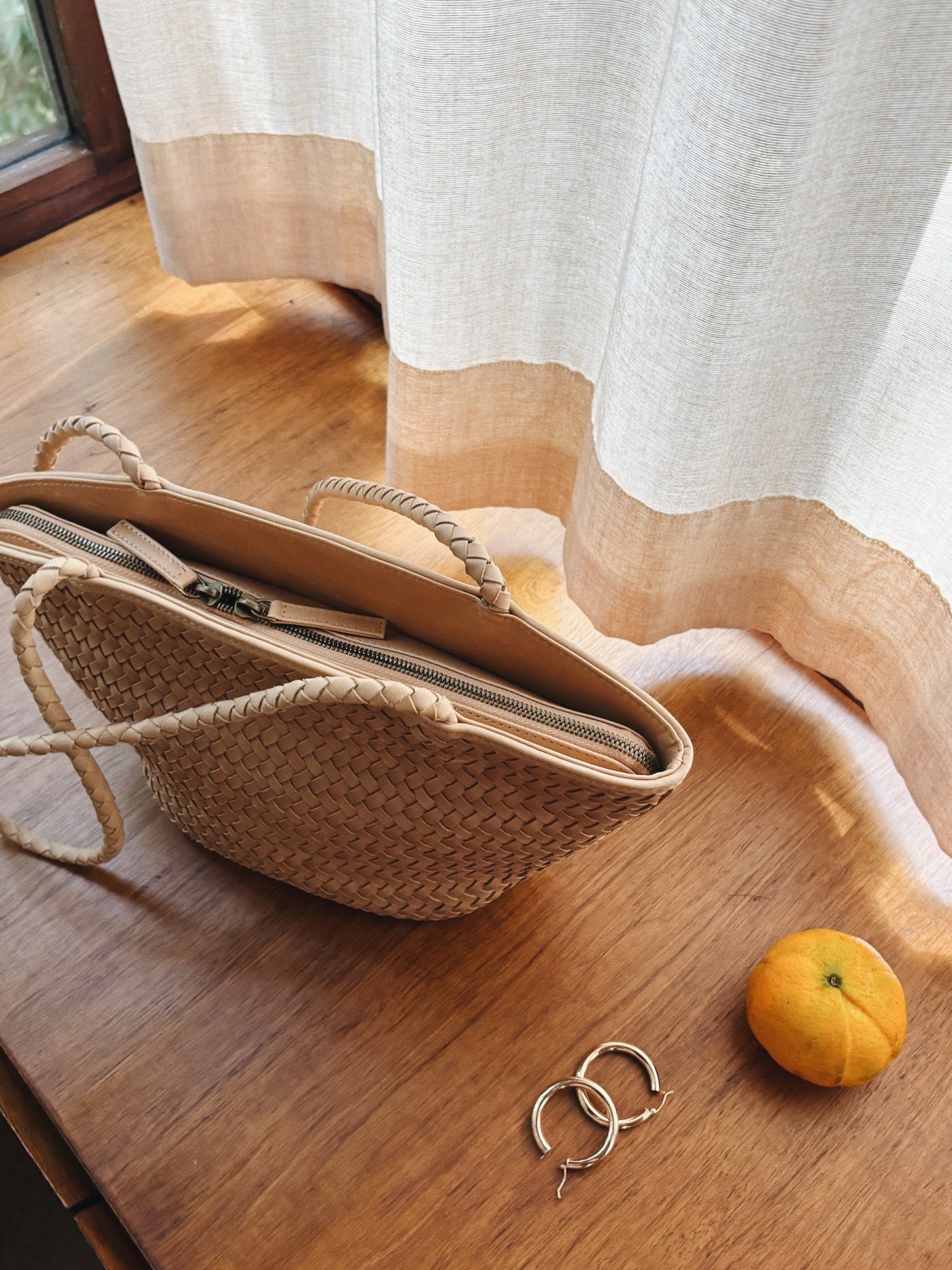 ショルダーバッグ・ポシェット Bembien Large Mira leather shoulder bag Mira Bag Large – Bembien