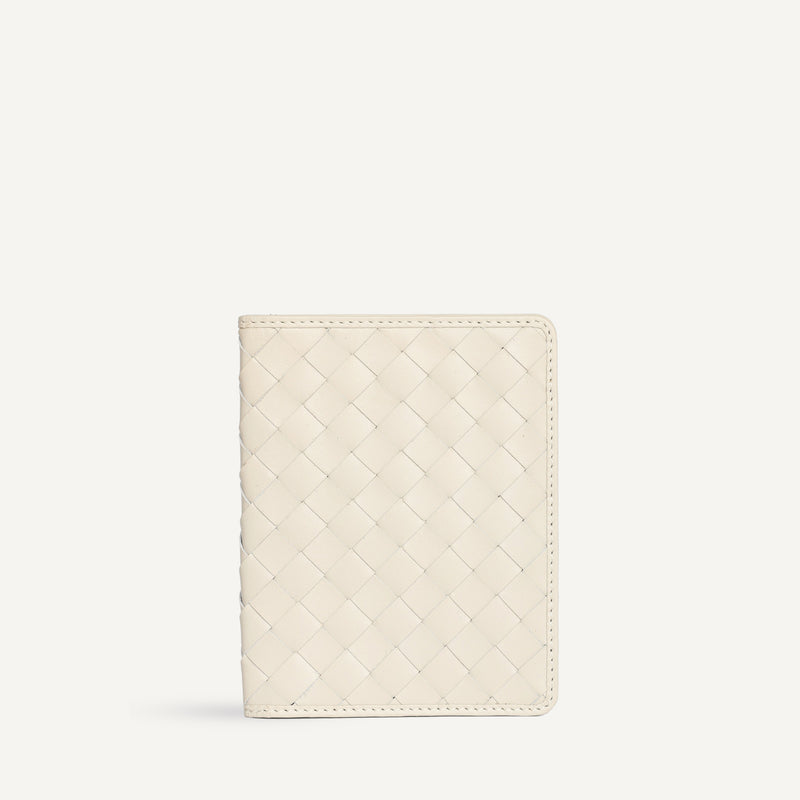 Este Passport Holder