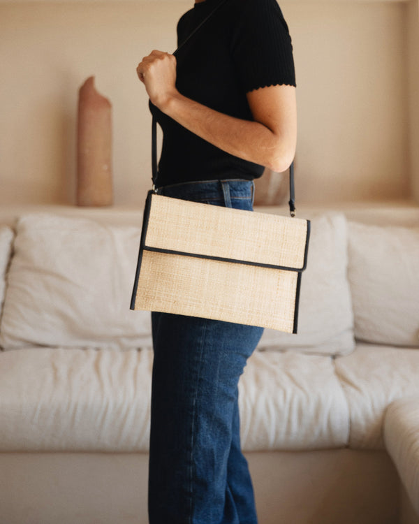 Lara Black Raffia (Sample)