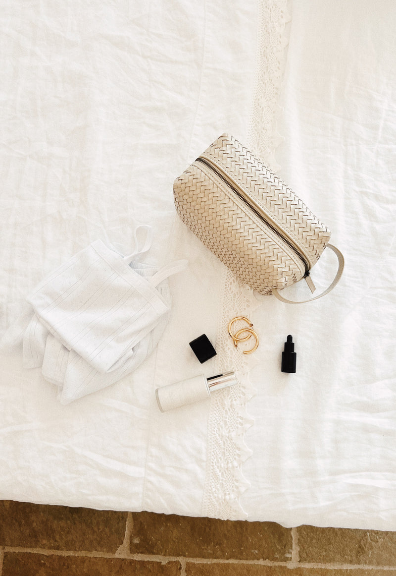 Pouchette - Cream (Sample)