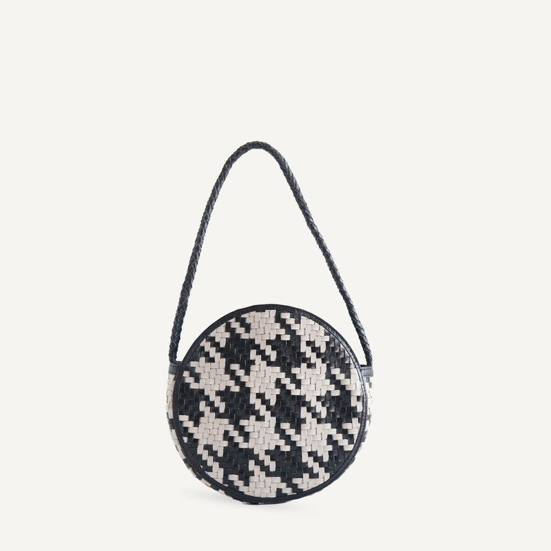 Buy KATE SPADE Bleecker Painterly Houndstooth Tote Bag | White & Black  Color Women | AJIO LUXE