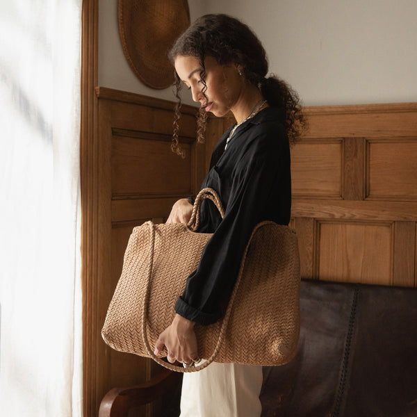 Bembien - Gabrielle Grande Woven Leather Tote Bag - Off-White - Os - Moda Operandi